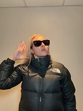 Freechat Strongqueen on StripChat