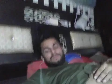 Stubborndesiboy on StripChat