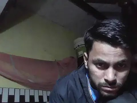 Stubborndesiboy on StripChat