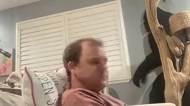 Studmuffin4you on StripChat