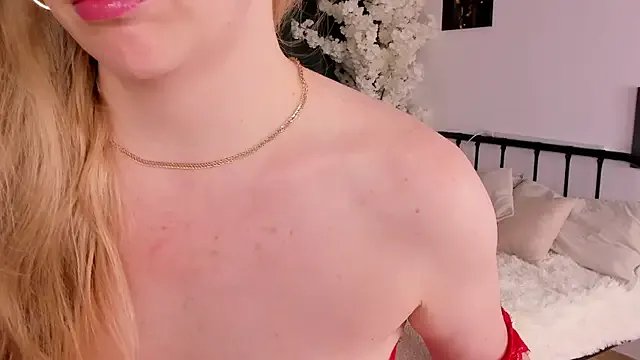 sugamomy on StripChat