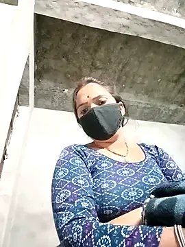 suhani_sharmj — Freechat on StripChat