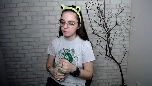 Sun_Shine__ on StripChat