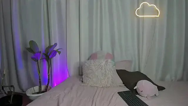 susy_angel on StripChat