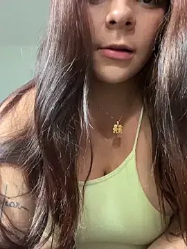 SuzzieSweet on StripChat