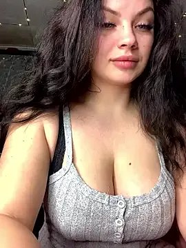 Sweeeeet_Candy on StripChat