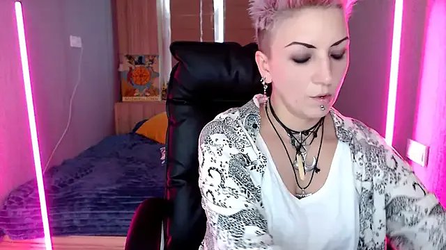 Freechat Sweet-n-Strong on StripChat