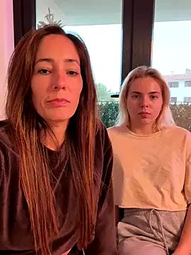 SweetAlegra_ on StripChat