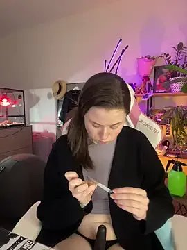 sweetest_pie on StripChat