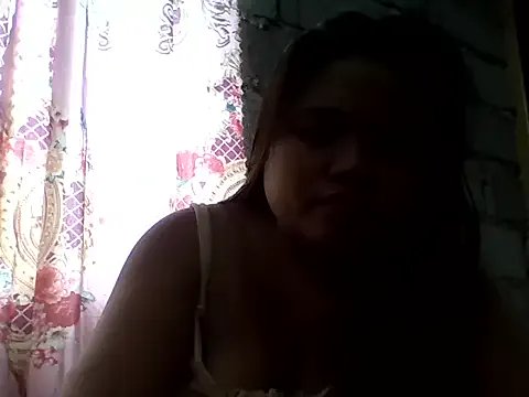 sweetlyn31 — Freechat on StripChat