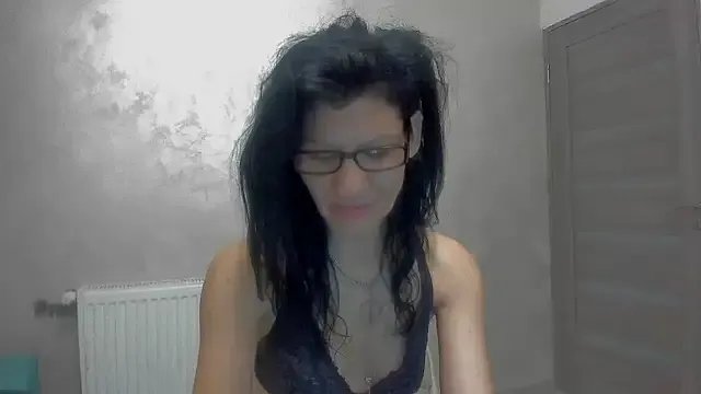 SweetSin40 — Freechat on StripChat