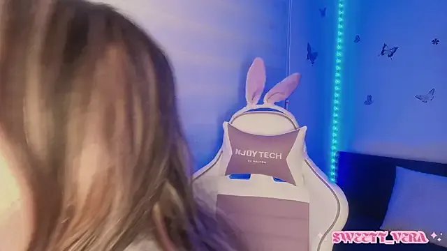 sweettvera on StripChat