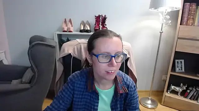 sweetxLizzy on StripChat