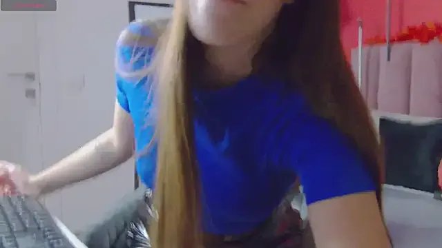 SweetySonya on StripChat