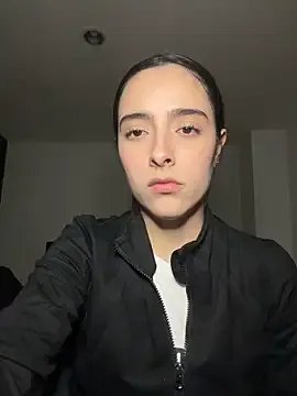 Freechat swrennn19 on StripChat