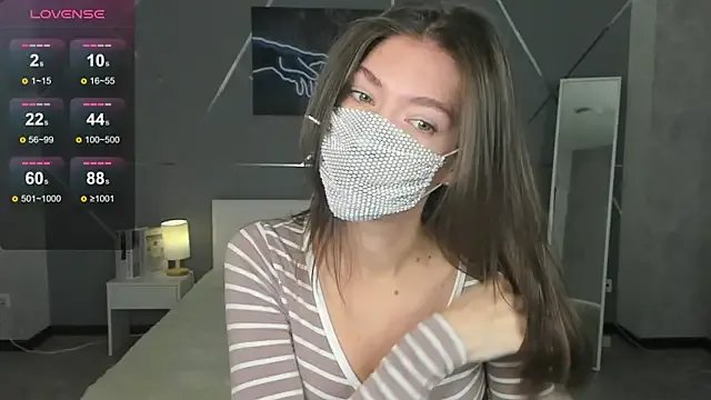 take_me_to_moon on StripChat