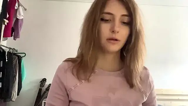 TakenTrumpet — play with my hair