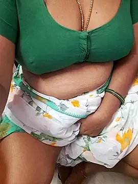 Tamil_Ammani on StripChat