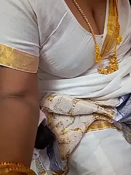 Tamil_Ammani on StripChat