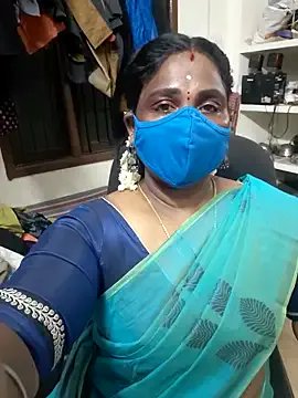 Tamil_Kavitha10 on StripChat