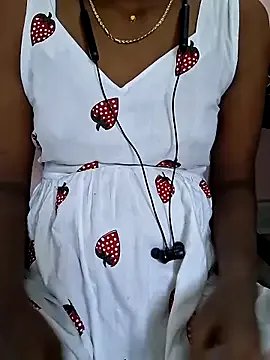 Tamil_Laksh — Boob's oil show