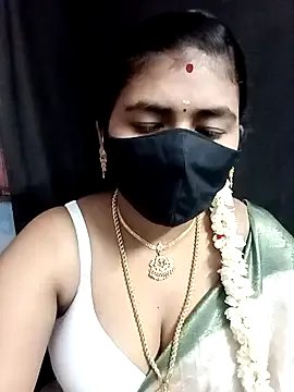 Tamil_Lotus on StripChat