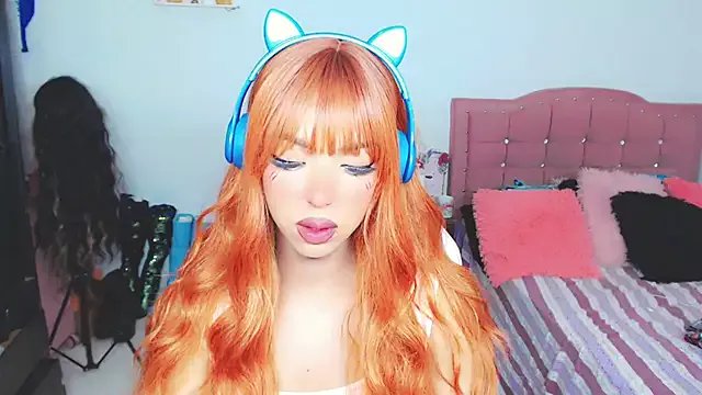 Tanedra_collings on StripChat