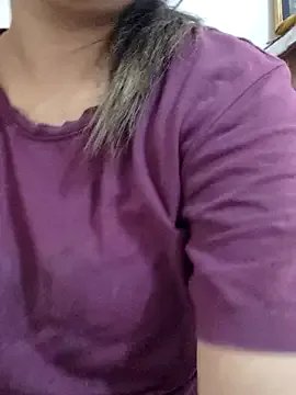 Tanha18 on StripChat