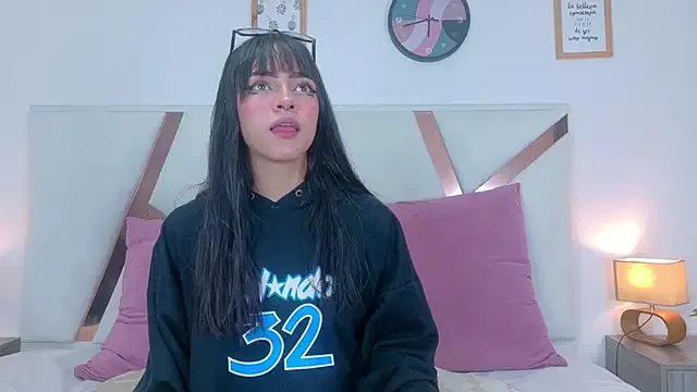 Freechat Taylorsmitth_ on StripChat