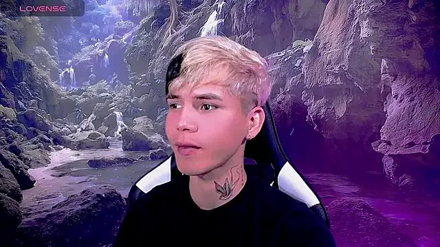 Tayson_Rivers — stand up