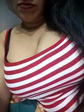 telugupravalli — Boobs show