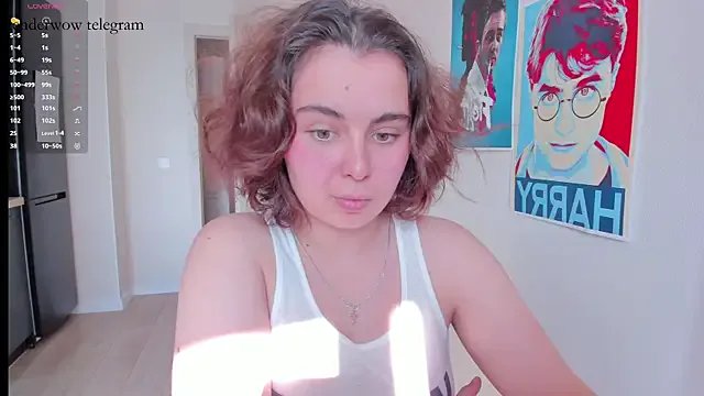 Tenderalise on StripChat