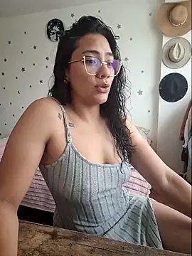 Thaliacooper_ on StripChat