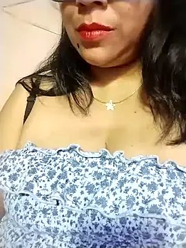 tharu_sweet on StripChat