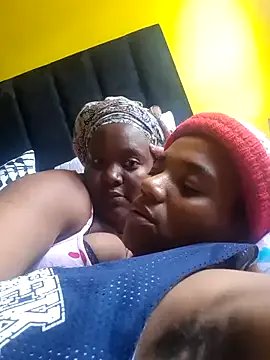 Thasha8 on StripChat