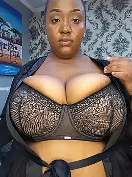 Thasha8 on StripChat