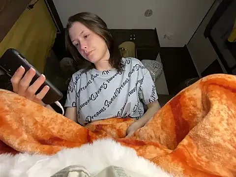 Thedeepwebcutie on StripChat