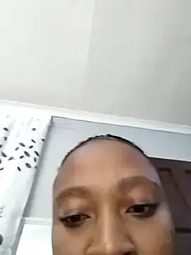 TheDoubleDose18xxx on StripChat