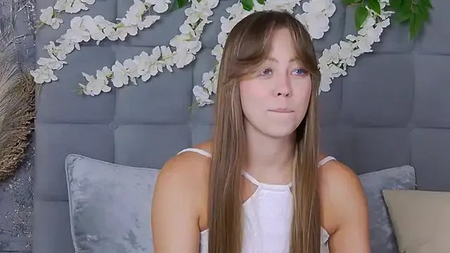 TheEmma on StripChat