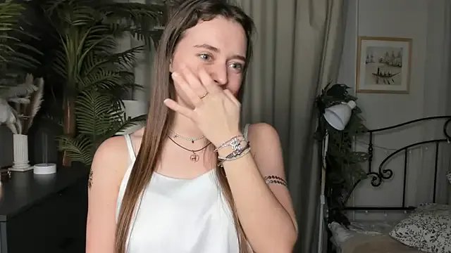 ThelmaJusto on StripChat