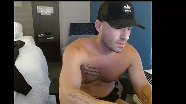 TheNakedPreacher on StripChat