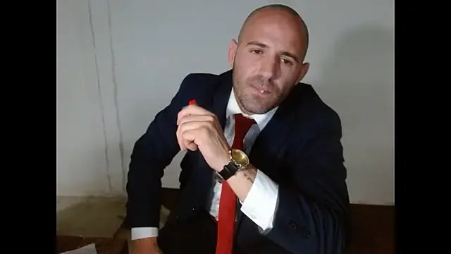 TheNakedPreacher on StripChat