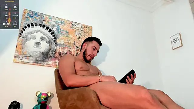 Thiago_Hill on StripChat