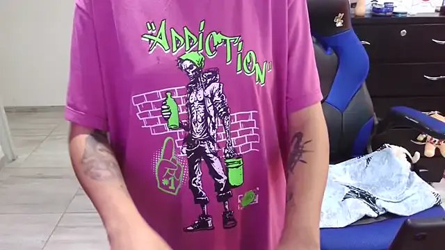 thomascooper7 on StripChat