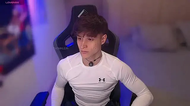 thomklein on StripChat