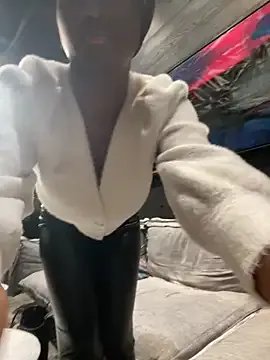 tia___fox on StripChat