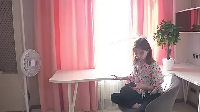 TiannaBorlace on StripChat