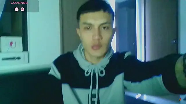 Tifanny_Sweett on StripChat