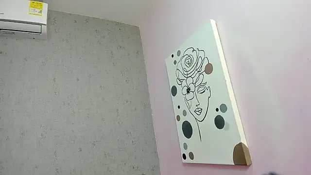 Tiffany_mendez on StripChat