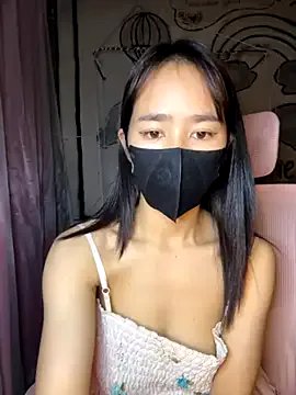 TiNa_04 on StripChat